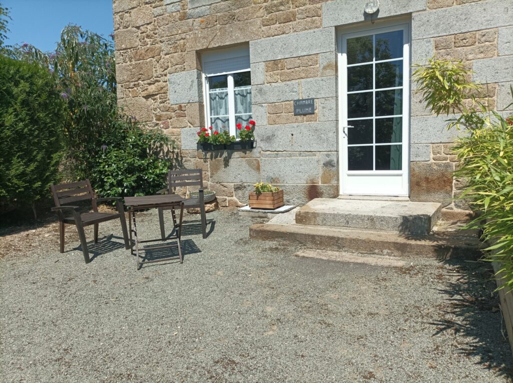 exterior guest room plume suisse normande