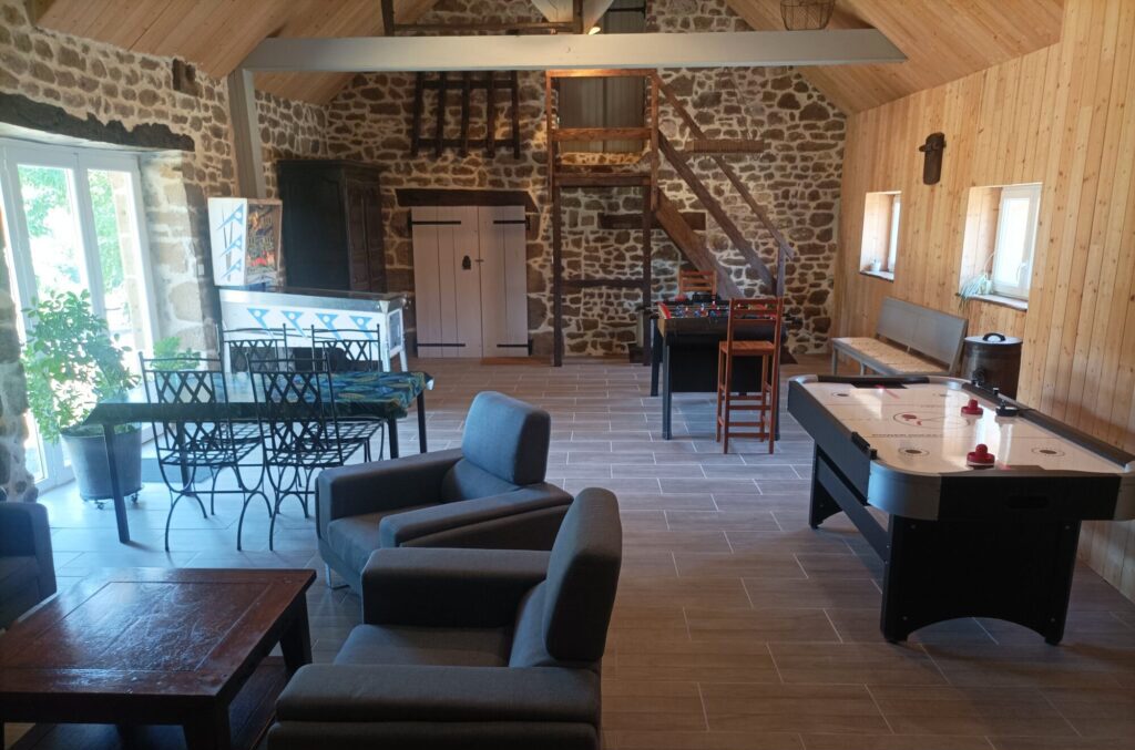gite rental jacuzzi switzerland normandy bed and breakfast 1024x766